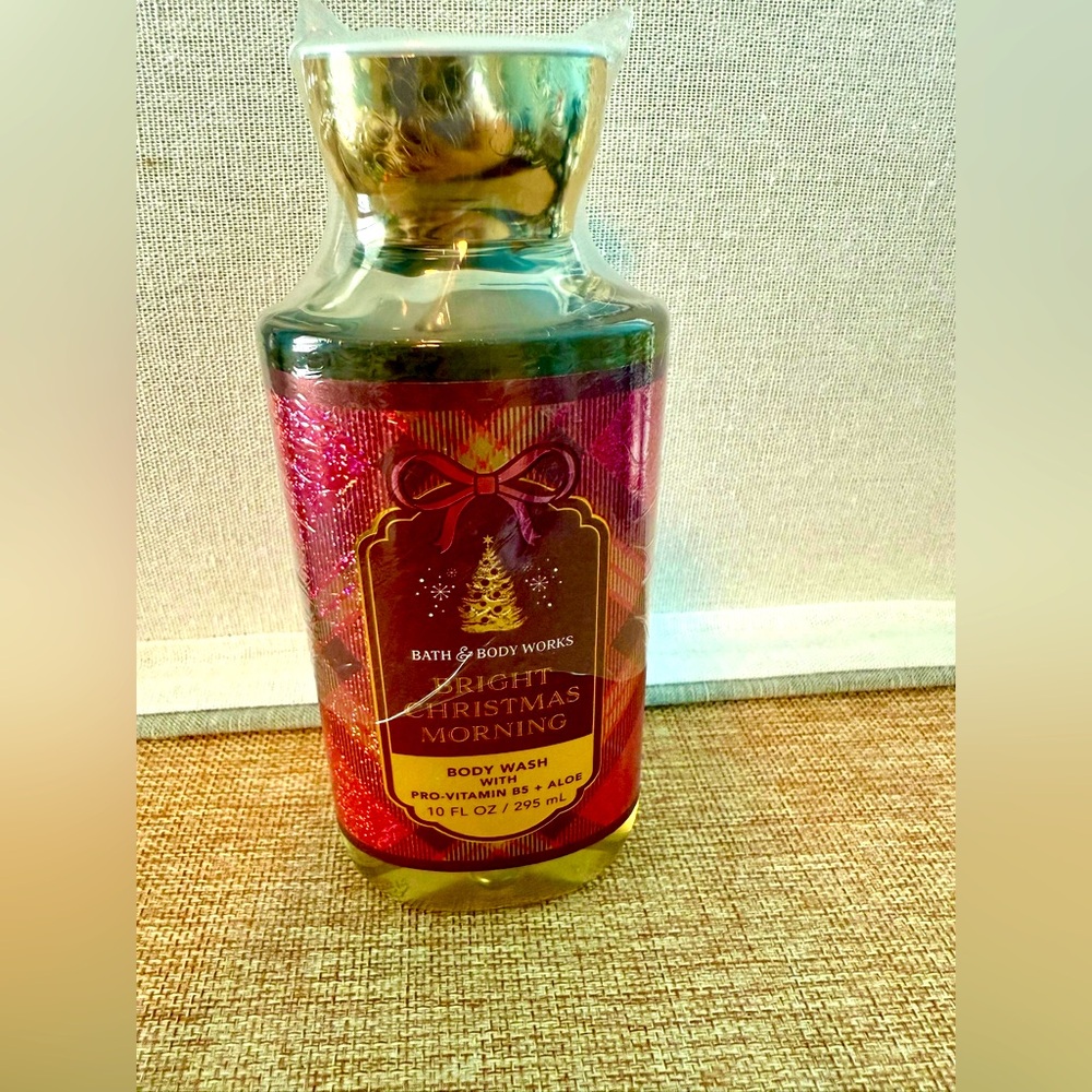 Bath & Body Works BRIGHT CHRISTMAS MORNING - 10 OZ Body Wash 🎄✨